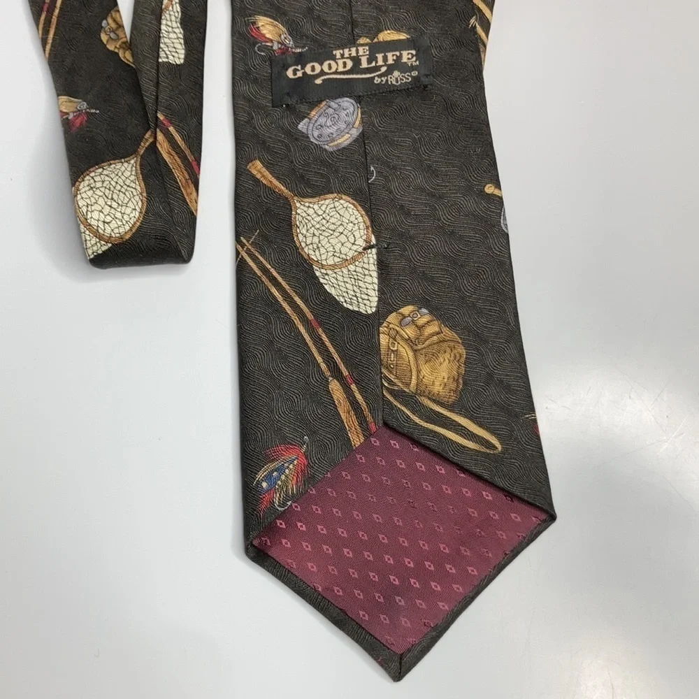The Good Life by‎ Russ fishing design 100% silk tie